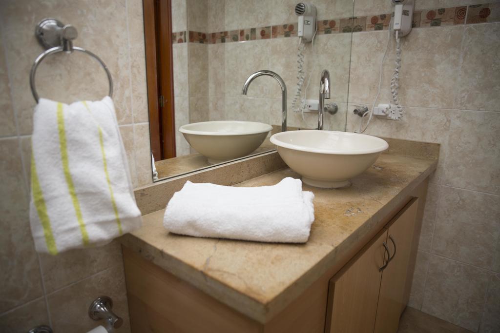 Hostal Bogota Real Rum bild